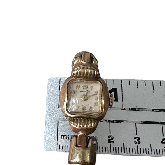 Deauville Ladies Cocktail Watch Gold Tone Metal Speidel Spirit of Paris Bracelet - Picture 9 of 9